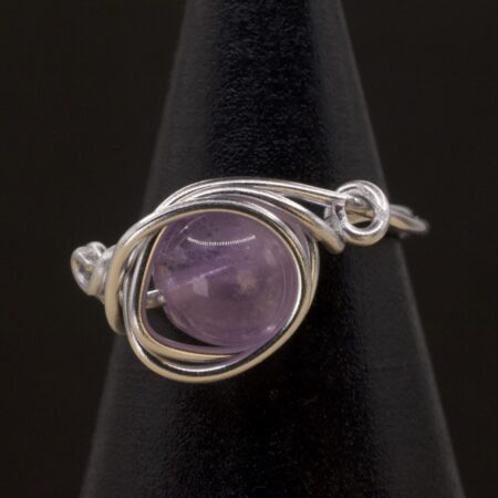 Anello in ametista lavanda | intreccio argento chiaro