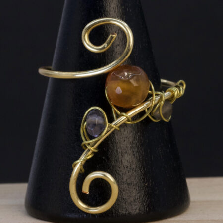 Anello in tanzanite, corniola e adularia | spirale dorata